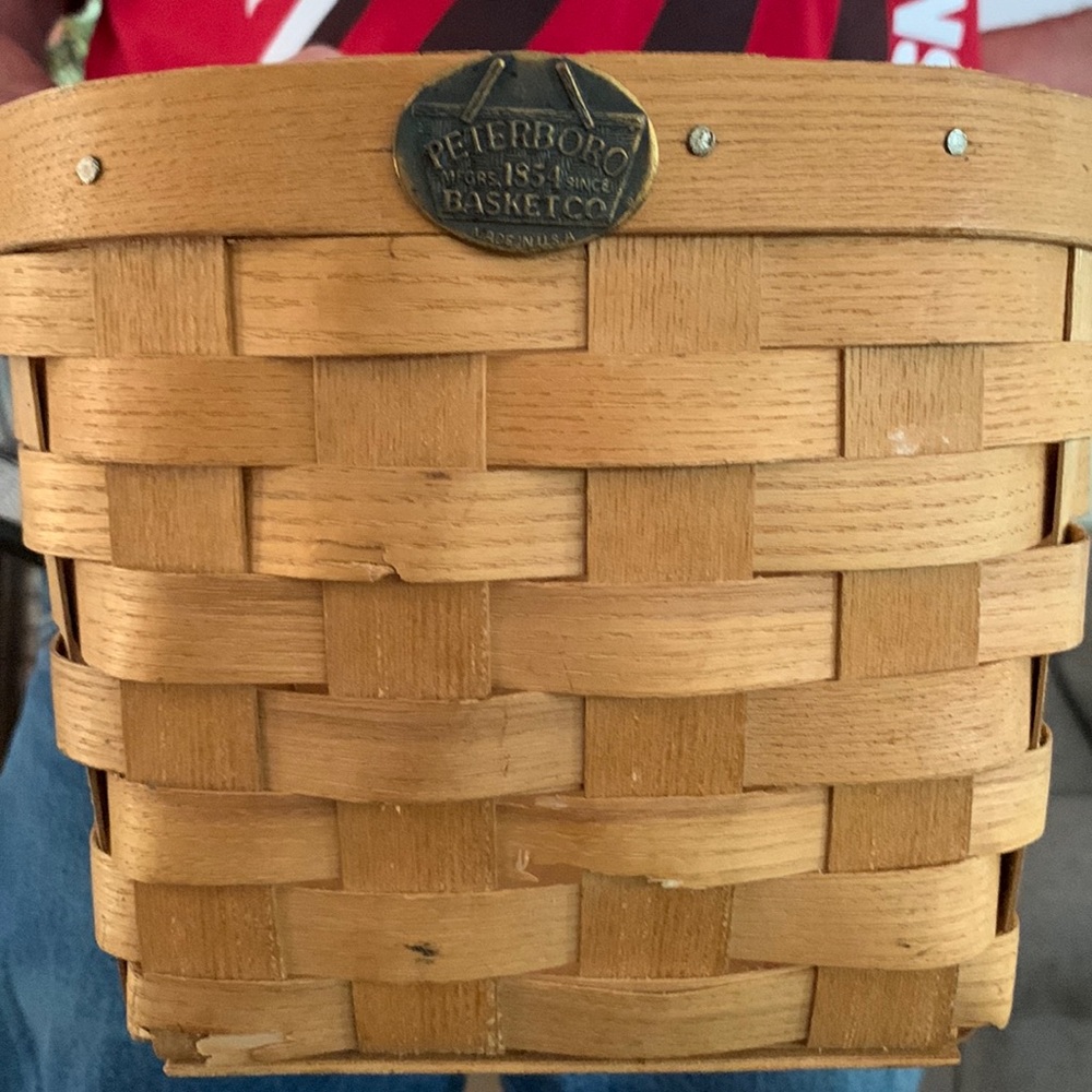 PETERBORO BASKETCO. , nice basket leather braided handles.